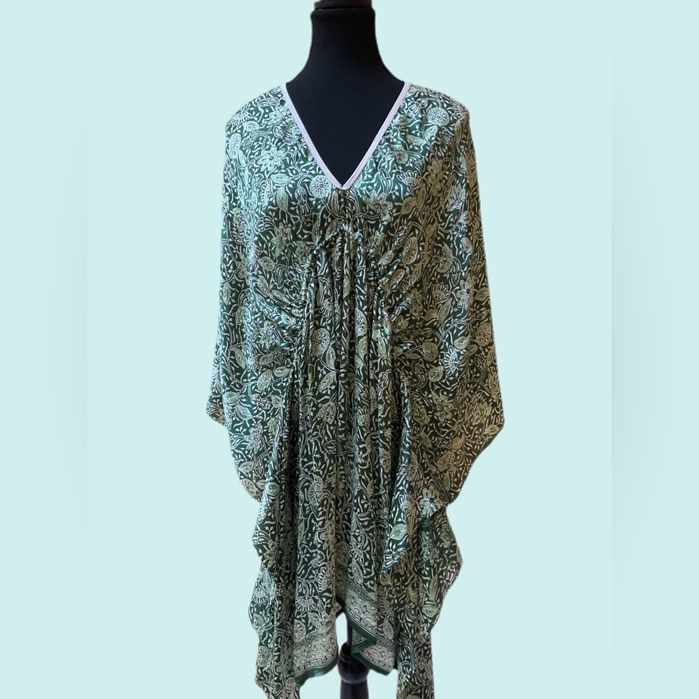 Maggie Coulombe beautiful dress
